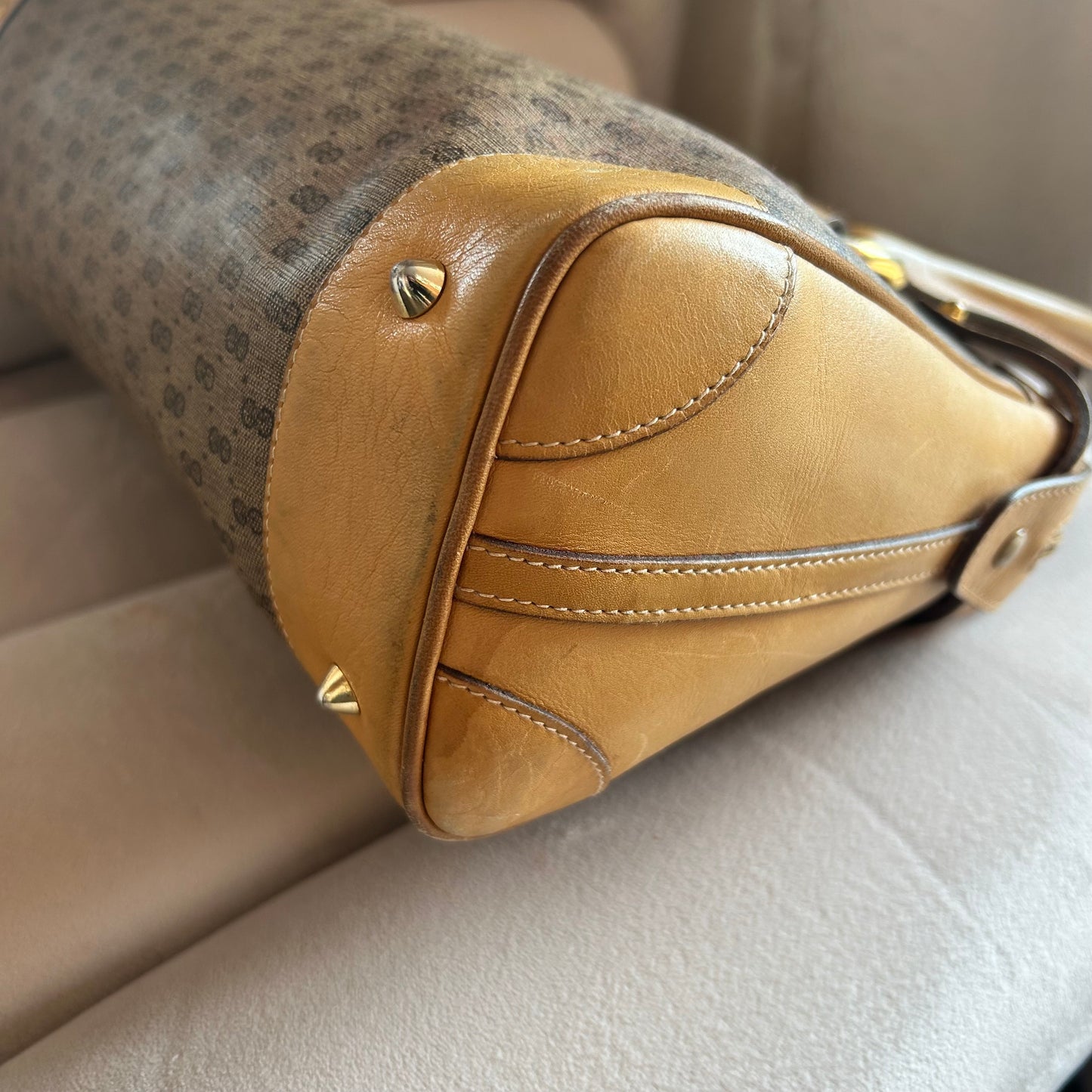 Gucci Micro GG Supreme Top Handle Bag