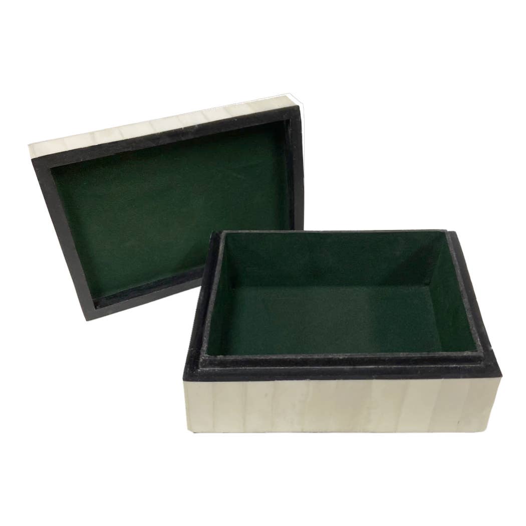 6-1/4" Three Horse Head Etched Scrimshaw Bone Box