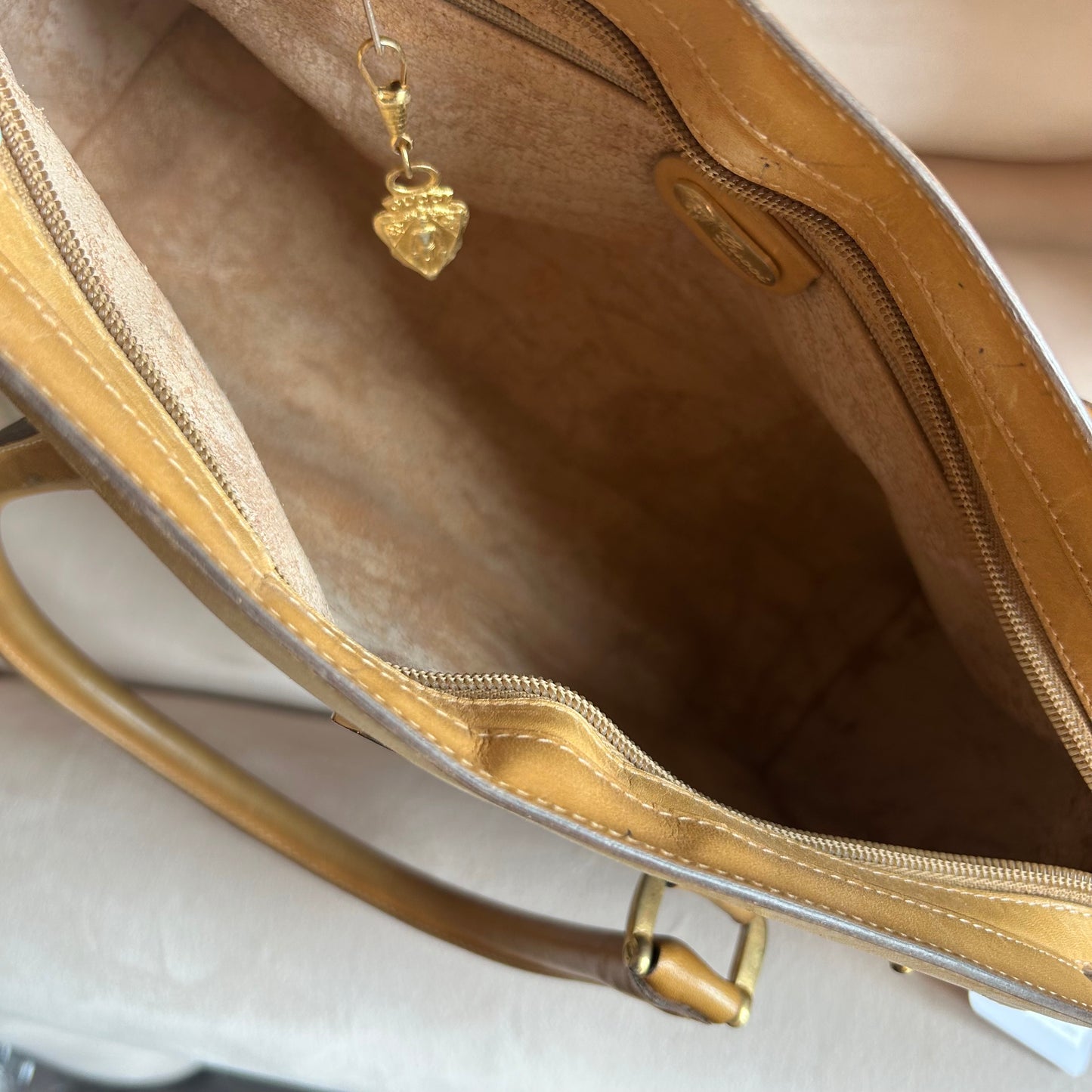 Gucci Micro GG Supreme Top Handle Bag