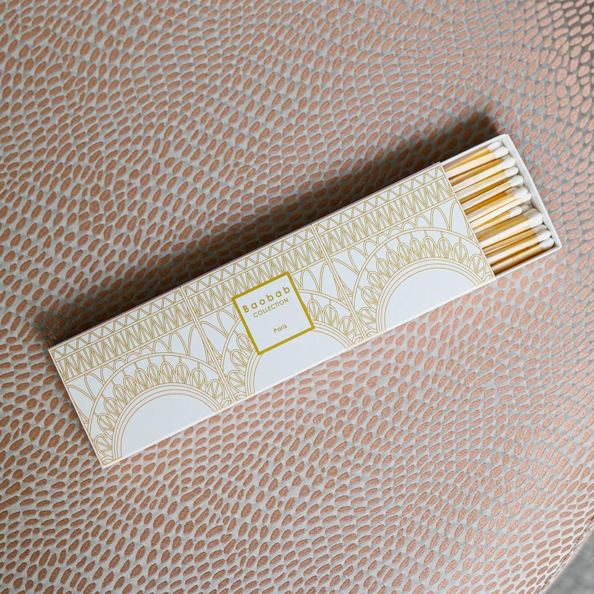 Baobab Long Matchbook