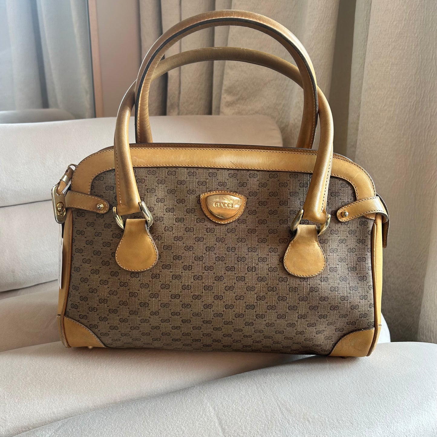 Gucci Micro GG Supreme Top Handle Bag