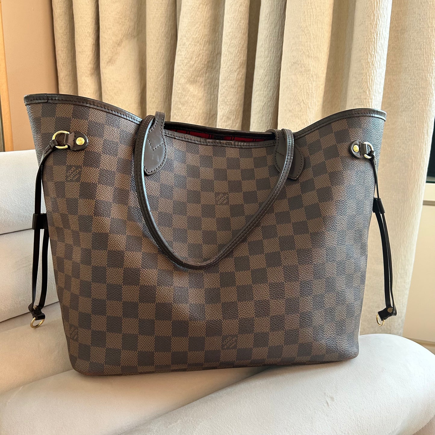Pre-Loved Louis Vuitton Neverfull MM