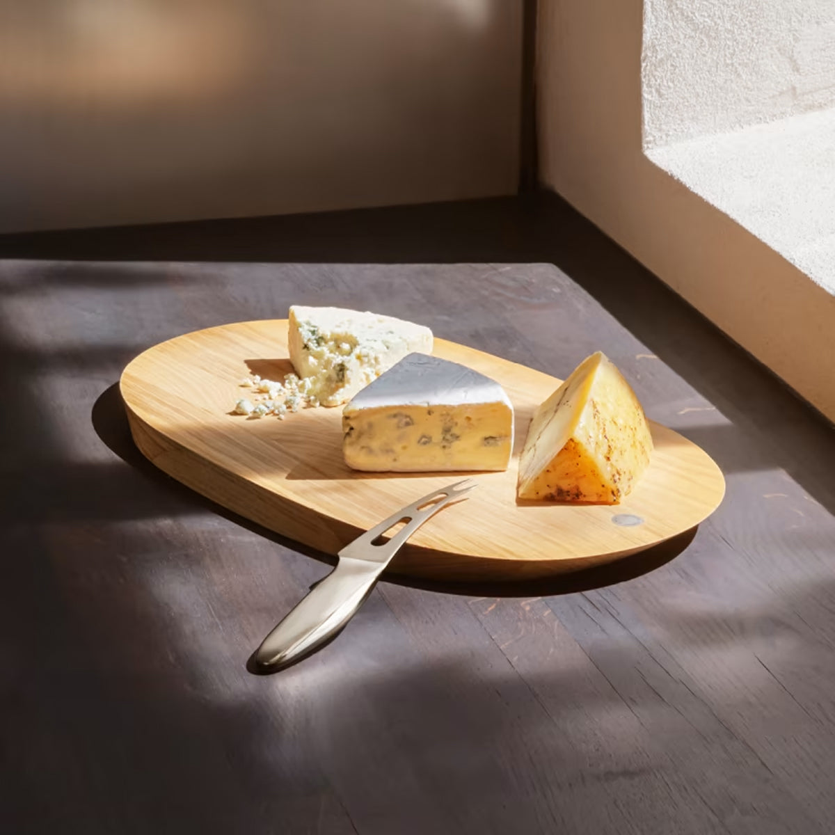 Georg Jensen Alfredo Cutting & Serving Board