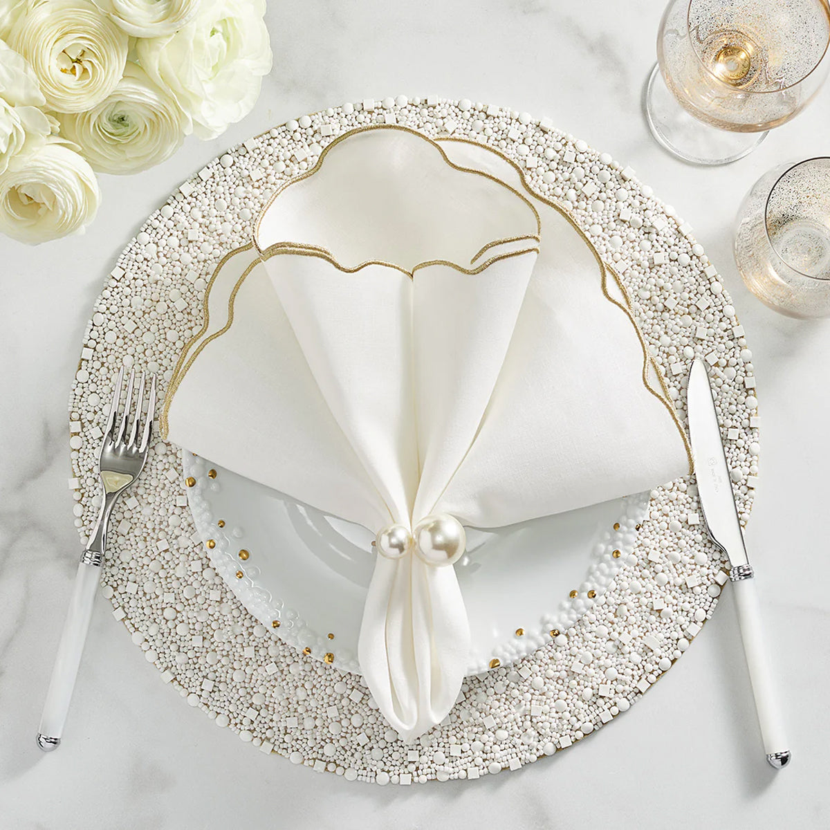 Kim Seybert Pearl Napkin Ring - Set of 4