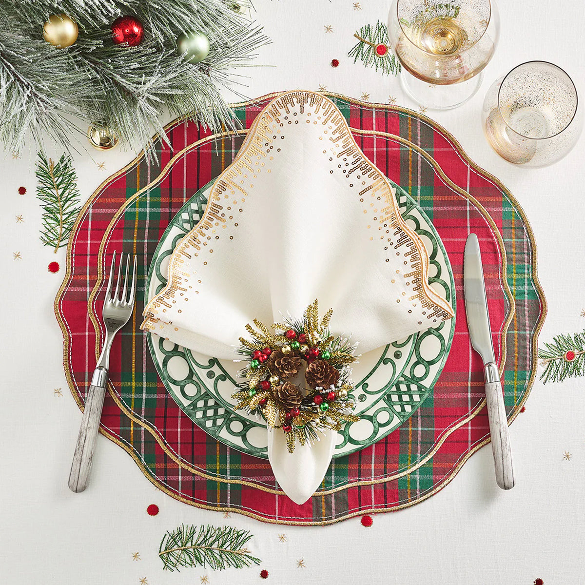Kim Seybert Winter Wreath Napkin Ring - Set of 4