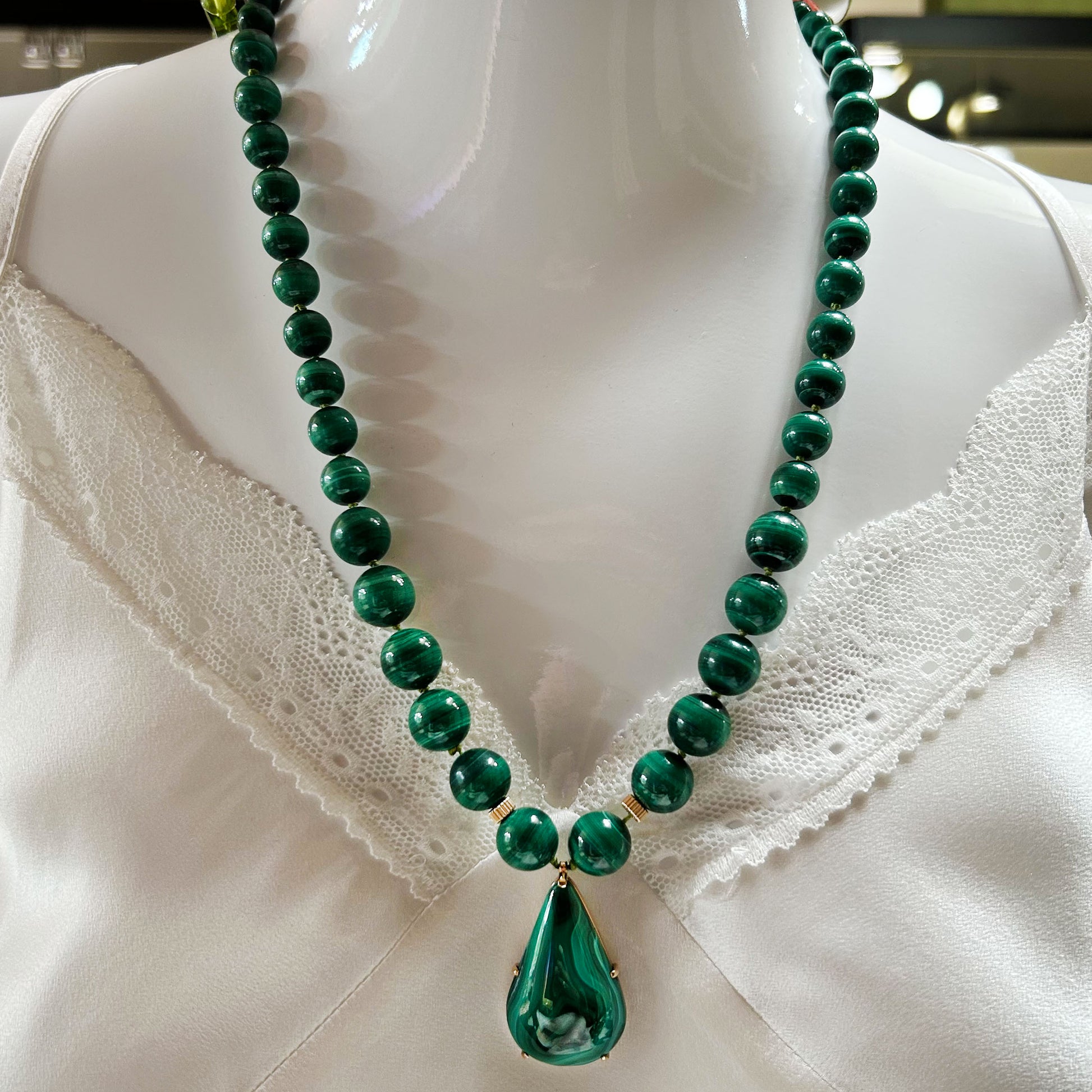 Malachite Necklace with Malachite Pendant