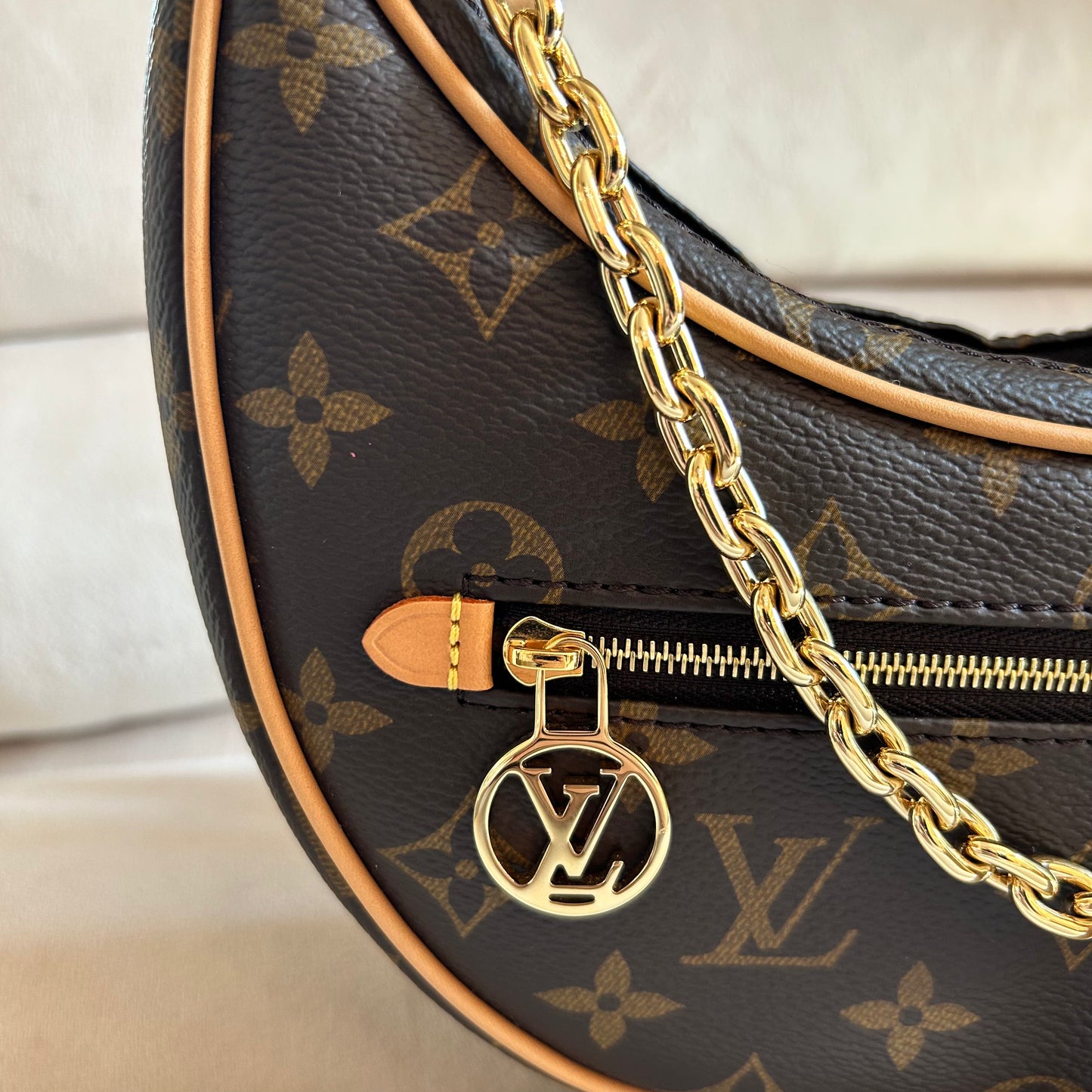 Pre-Loved Louis Vuitton Monogram Loop