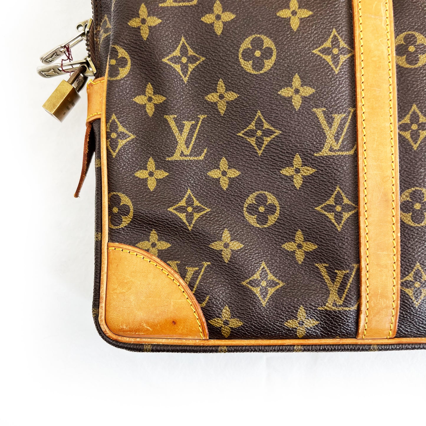 Louis Vuitton Monogram Porte Documents Voyage