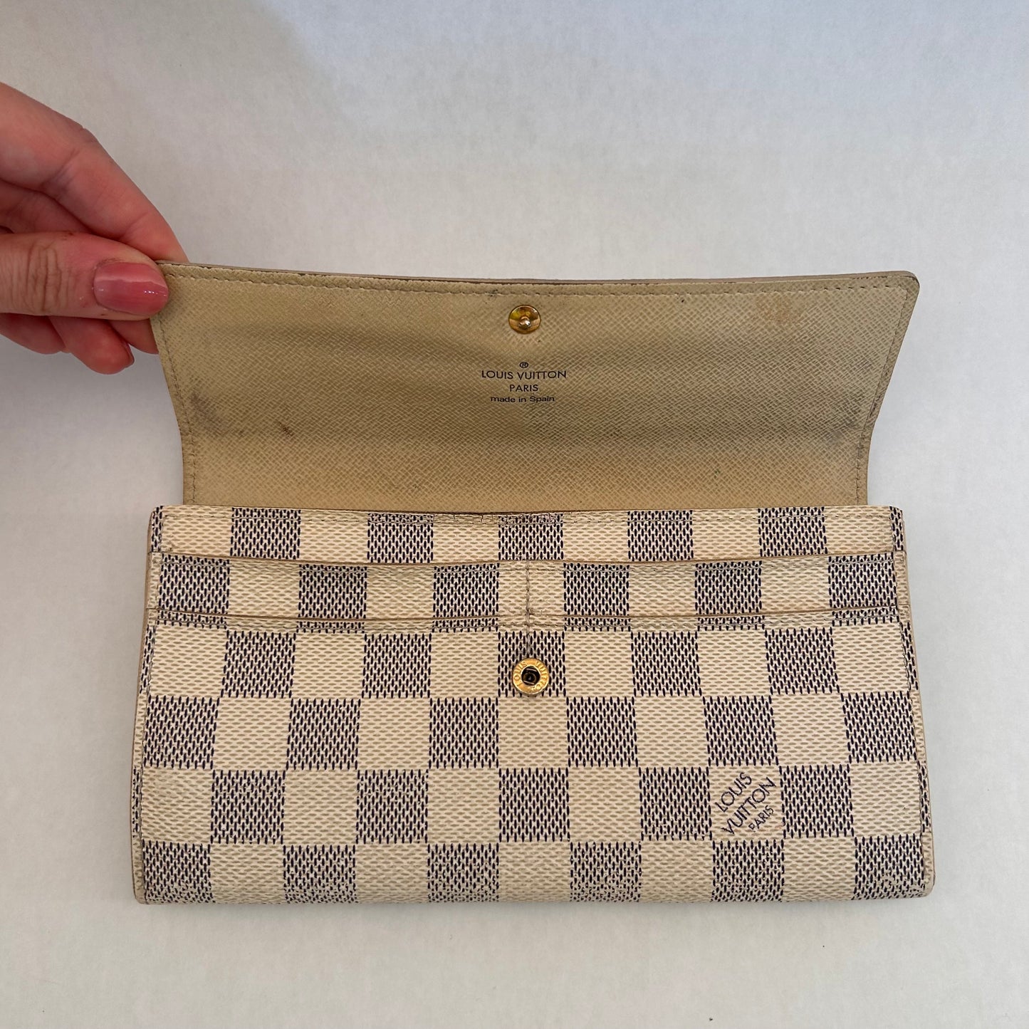 Pre-Loved Louis Vuitton Damier Azur Continental Wallet