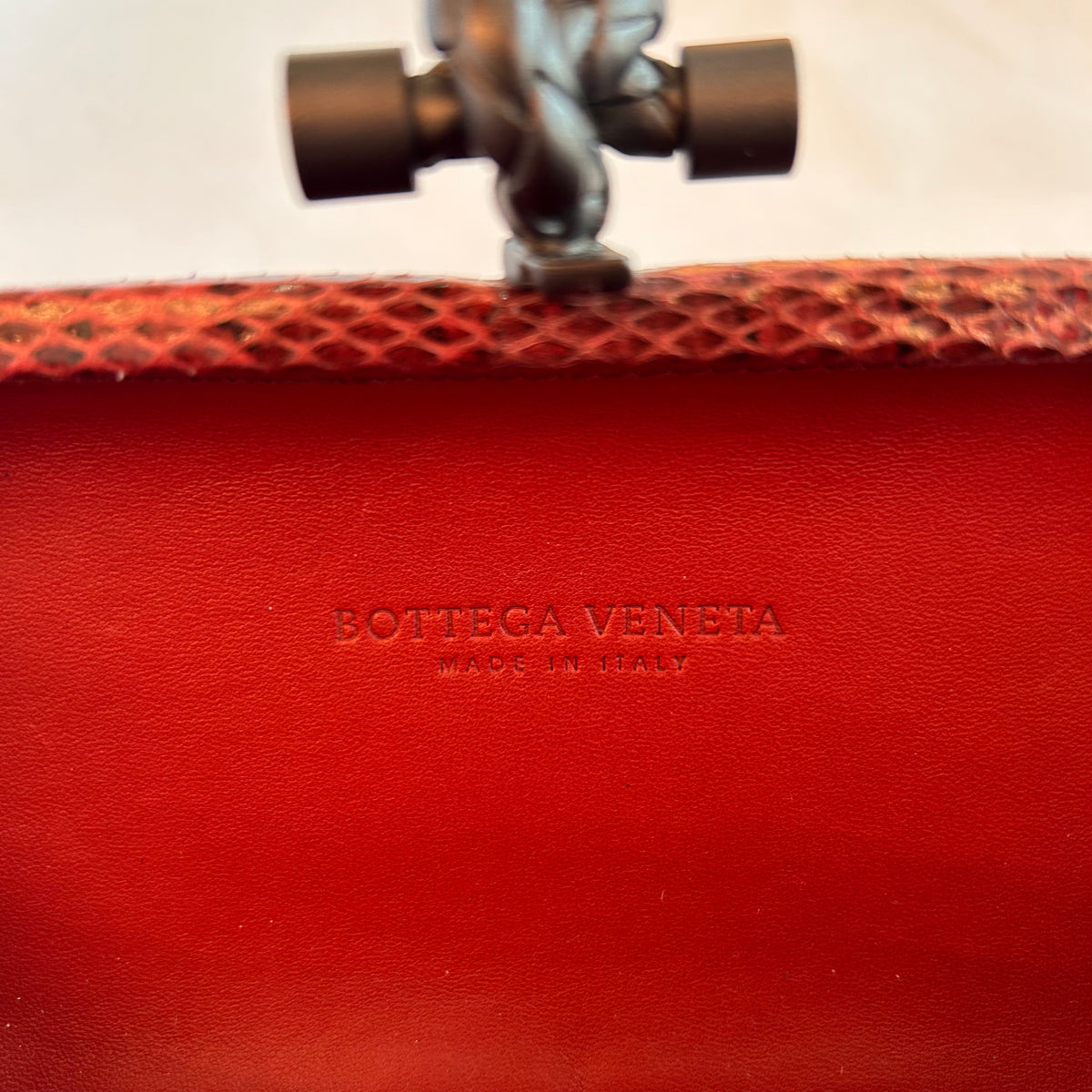 Pre-Loved Bottega Veneta Knot Clasp Clutch
