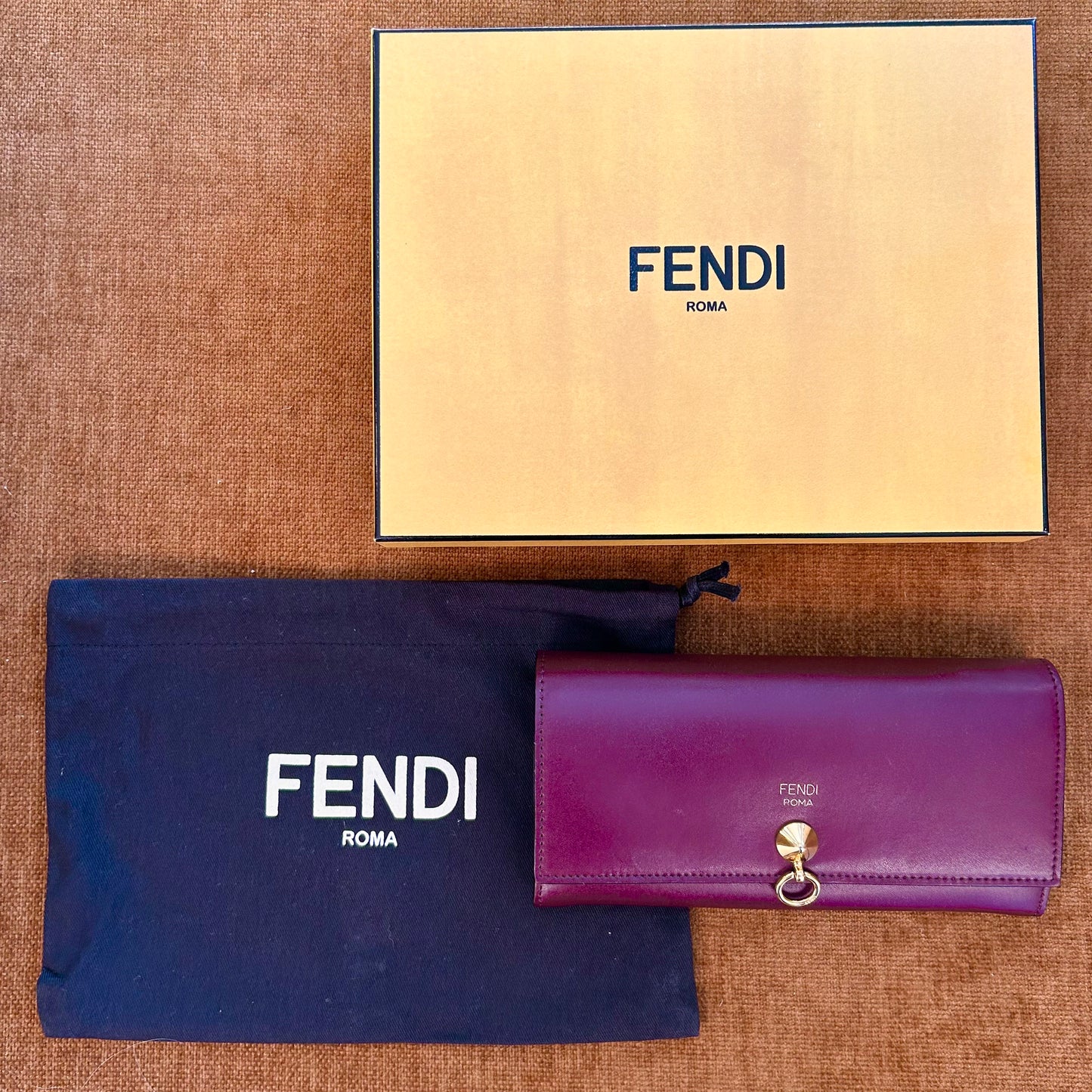 Pre-Loved Fendi Wallet on Chain