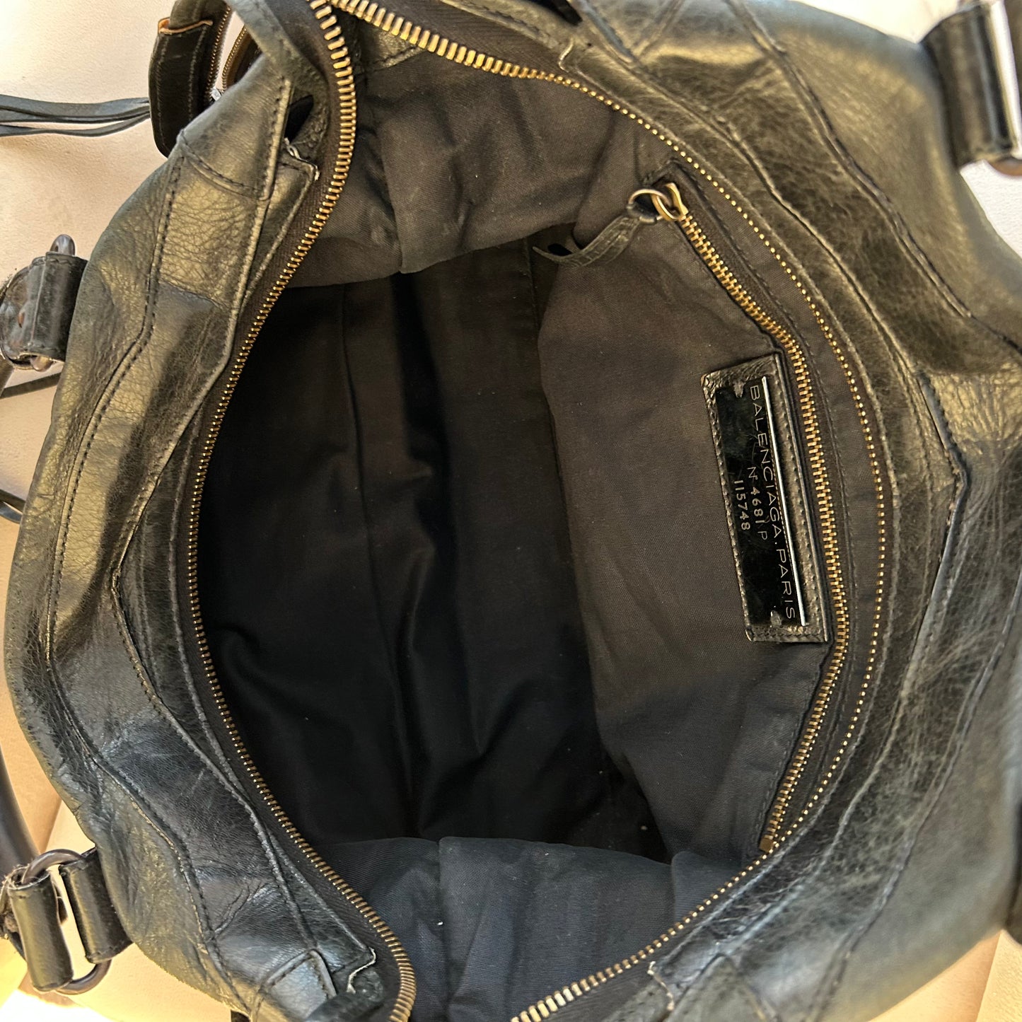 Pre-Loved Balenciaga Medium Le City Bag
