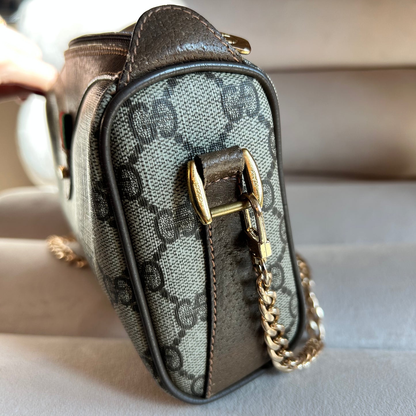 Pre-Loved Gucci GG Supreme Sherry Line Shoulder Bag