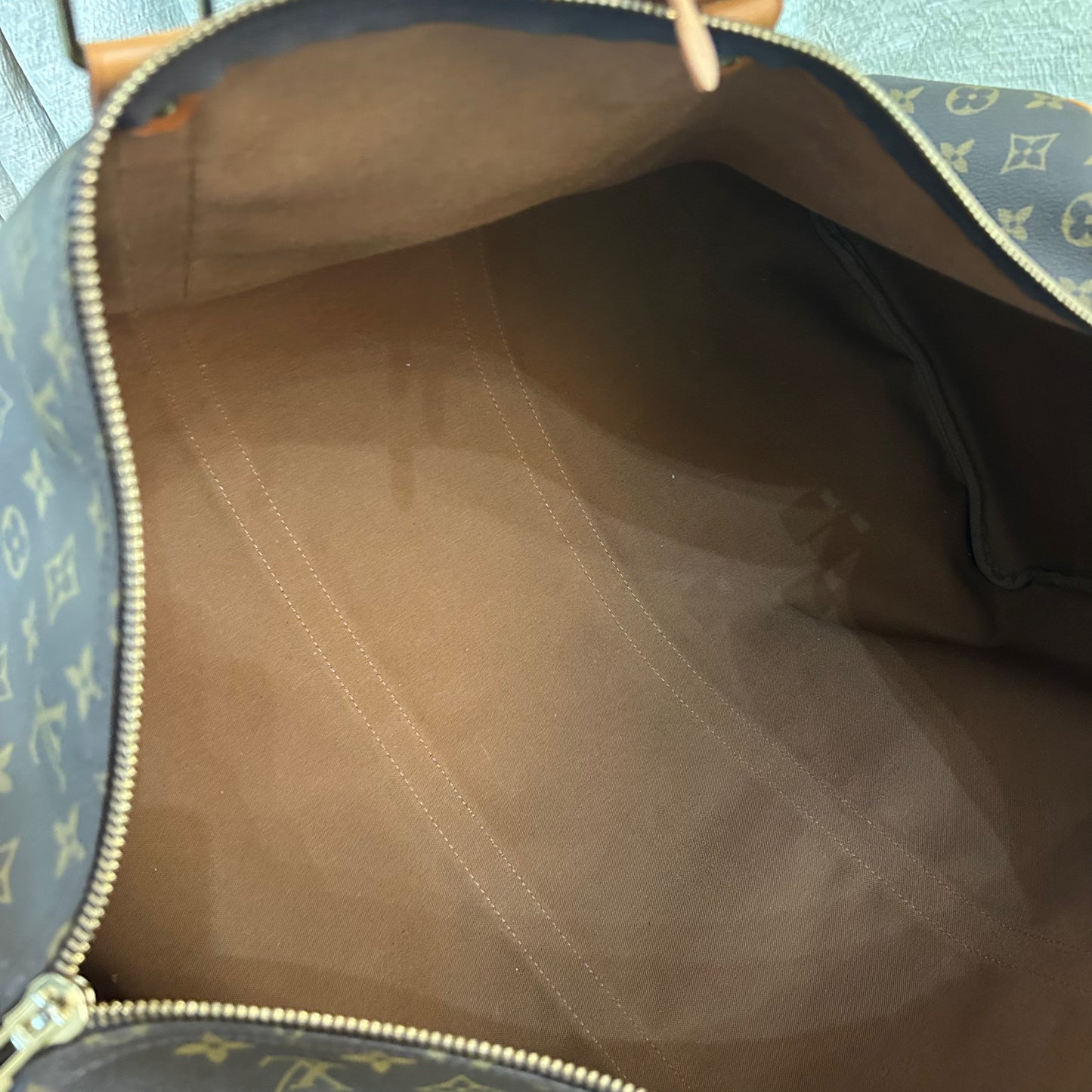 Pre-Loved Louis Vuitton Keepall 60