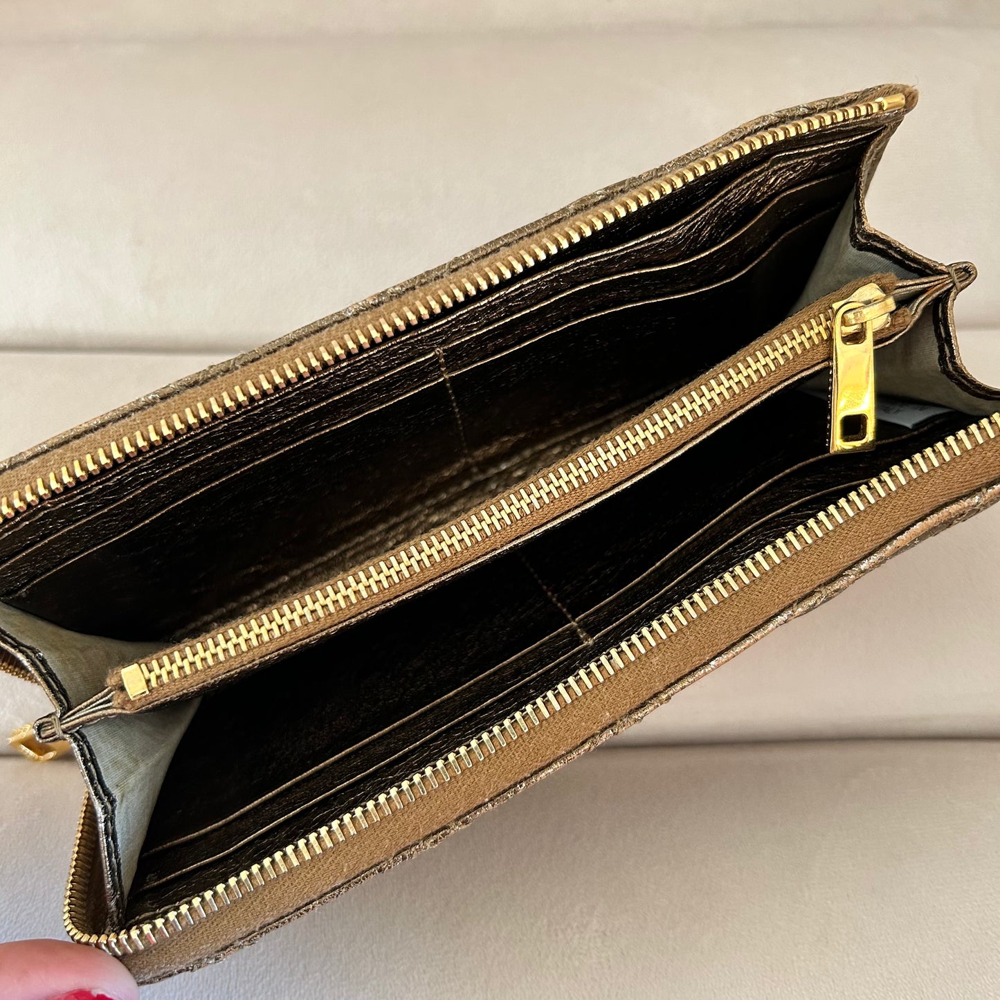 Pre-Loved Marc Jacobs Quilted Leather Wallet