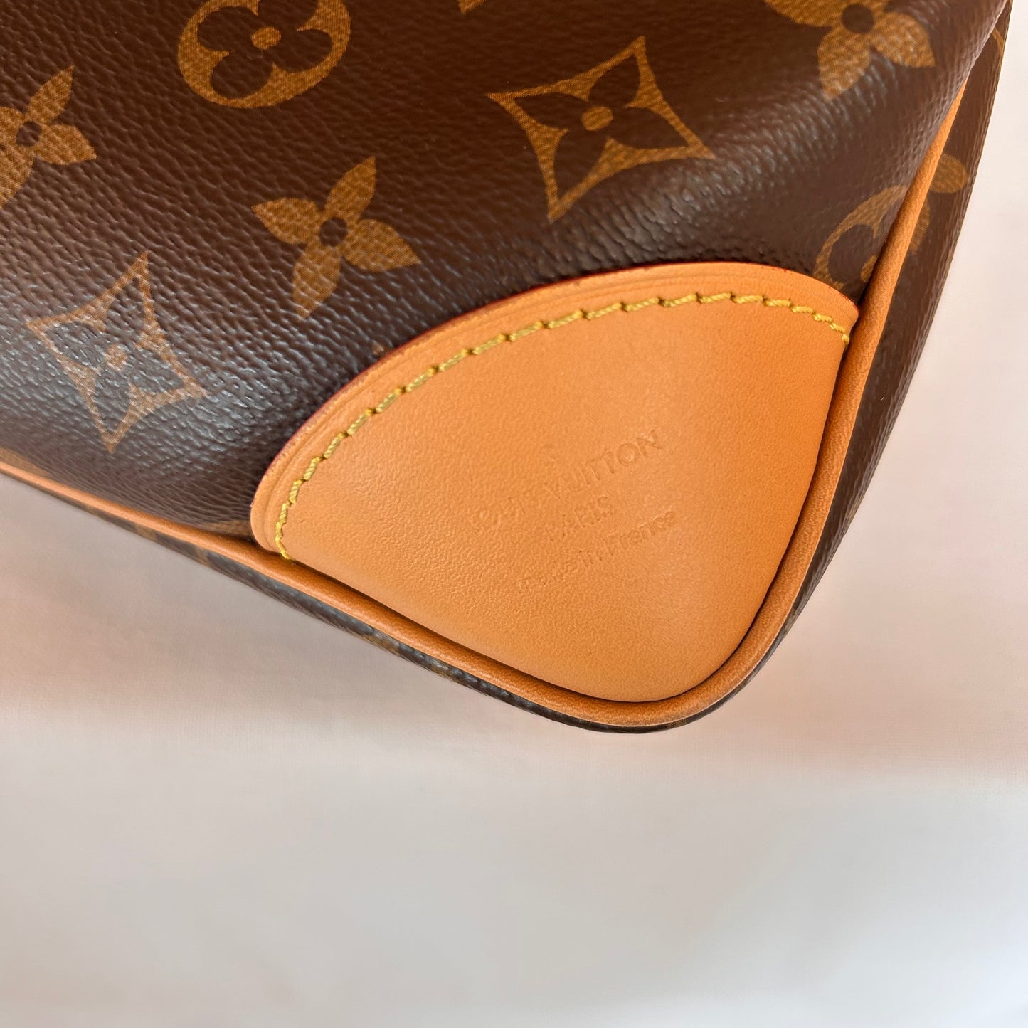 Pre-Loved Louis Vuitton Odeon NM MM
