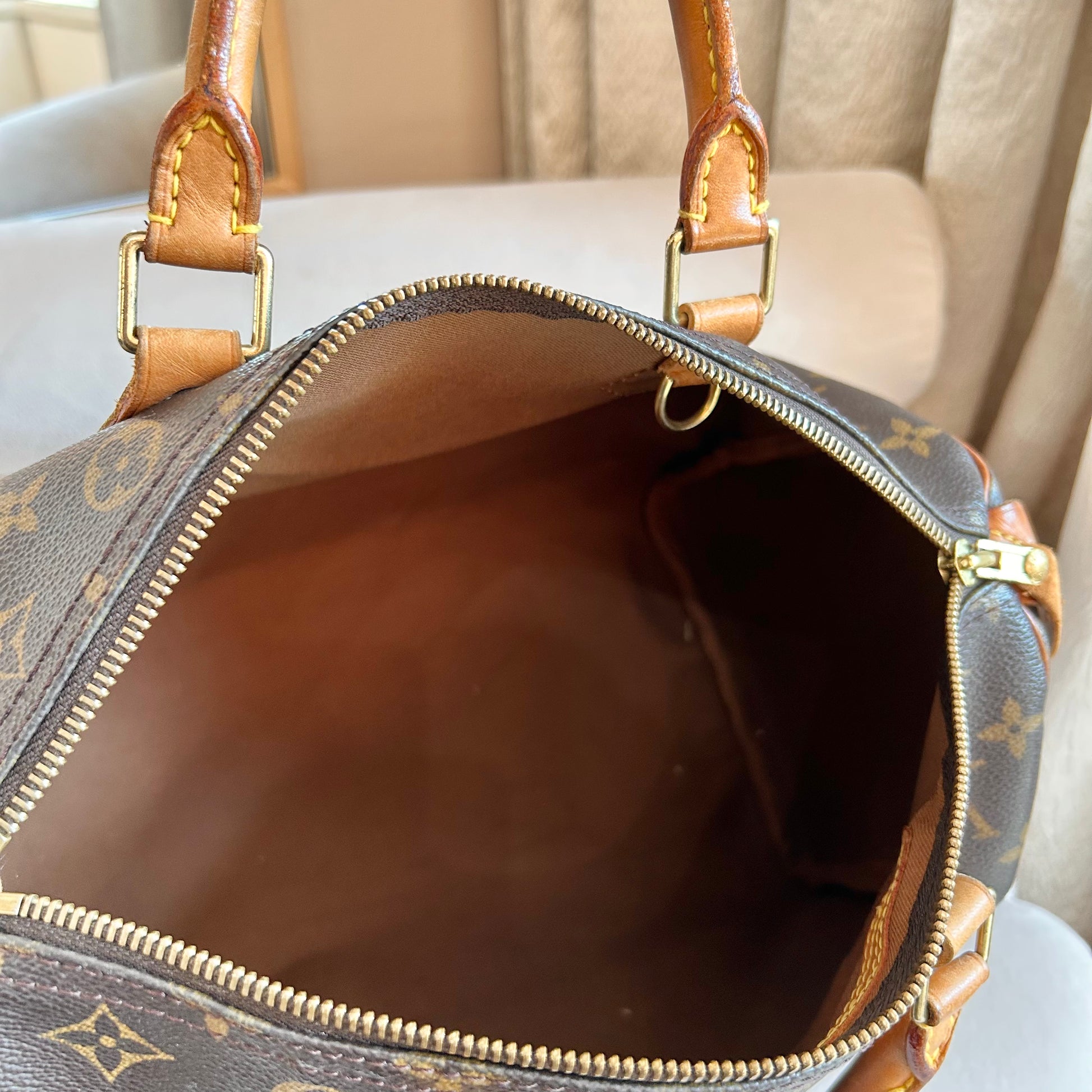 Pre-Loved Louis Vuitton Speedy 30 Monogram Canvas