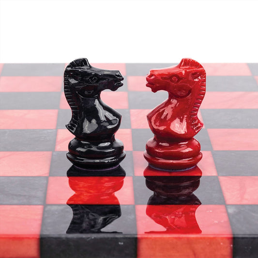 Purling Black vs Red Chess Set